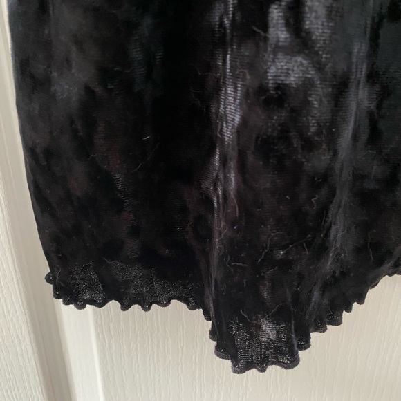 Monki velvet top - Picture 3 of 3